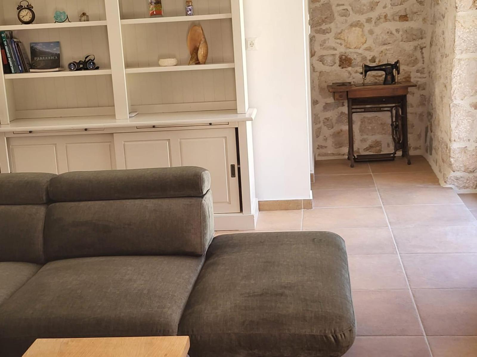 빈예라크 Stone House Knezevic 빌라 외부 사진